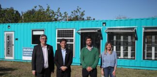 Kicillof en Mercedes: creación del Laboratorio de Tejidos Vegetales