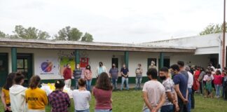 El CEPT N° 4 inauguró la primera radio escolar rural de la región