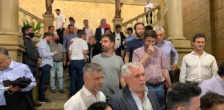 Ustarroz e intendentes del FdT en almuerzo con Kicillof