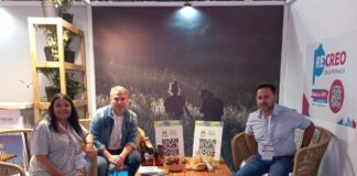 Mercedes presente en la Feria Internacional de Turismo