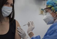 Más del 85% de los bonaerenses iniciaron su esquema de vacunación contra el coronavirus