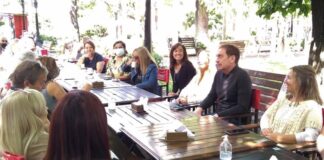 Diego Santilli en Mercedes: encuentro y charla con los vecinos