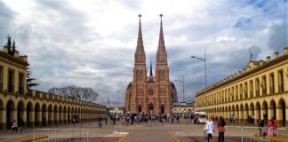 Kicillof conmemora el 202° Aniversario de la Provincia de Buenos Aires en Luján