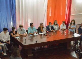 Ruiz Malec acompañó la firma del nuevo Convenio Colectivo para municipales de Carmen de Areco