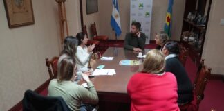 Hijas de Veteranos son parte de la organización del desfile