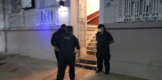 LA POLICÍA FEDERAL ARGENTINA DETUVO A UN HOMBRE POR NARCOMENUDEO