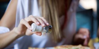 Consumo excesivo de sal: Uno de cada dos argentinos tiene hipertensión arterial