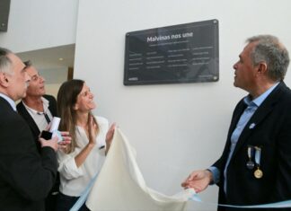 RAVERTA HOMENAJEÓ A TRABAJADORES DE ANSES VETERANOS DE MALVINAS