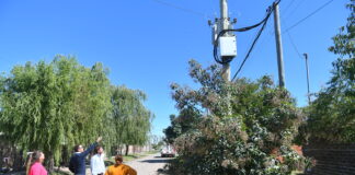 EDEN finalizó las obras en el Barrio Muttis y realizó una recorrida con el Intendente Ustarroz