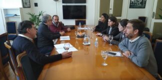 Ustarroz junto a Sileoni por obras de infraestructura escolar en Mercedes