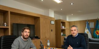 Ustarroz acordó mejoras habitacionales y ampliación de programas juveniles para Mercedes