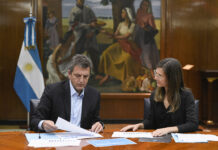 RAVERTA Y MASSA ANUNCIARON EL AUMENTO DEL 15,53% POR MOVILIDAD Y UN REFUERZO DE INGRESOS PARA JUBILADOS