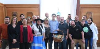 Con Wado de Pedro continúa la promoción de la Fiesta del Salame