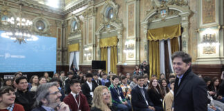 Kicillof escuchó a alumnos y alumnas que participarán de la primera sesión del Consejo Consultivo de Estudiantes Secundarios