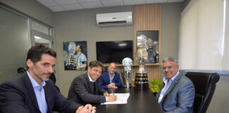 La Provincia firmó un convenio con la AFA para facilitar trámites de documentación en clubes de fútbol