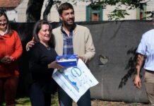 Entregaron tablets a jubilados municipales
