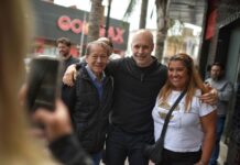 Rodríguez Larreta recorrió Isidro Casanova y San Justo para escuchar a vecinos y comerciantes