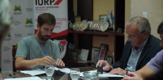 Ustarroz firma convenio con Instituto Universitario River Plate y llega licenciatura en Educación Física a Mercedes