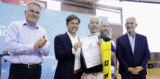 Kicillof entregó 25 viviendas y 425 escrituras gratuitas