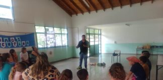 Capacitación en primeros auxilios en la Escuela Nº24 de Tomás Jofré