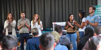 Importante entrega de herramientas y apoyo a emprendedores locales