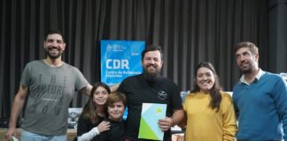 Entrega de herramientas y maquinaria a emprendedores locales