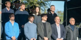 Ustarroz en acto de Kicillof donde anunció mejoras en los ingresos de la Policía bonaerense