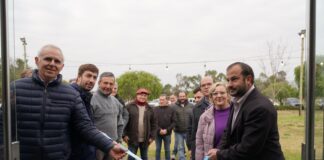 Ustarroz participó de la inauguración de obras en la Sociedad Rural