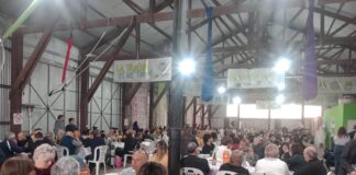 Almuerzo en beneficio de la de la Escuela Técnica N°1