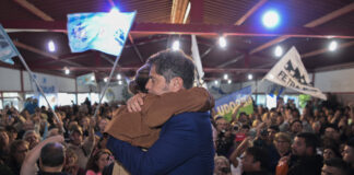 Kicillof: “Cuando la patria está en peligro, debemos defender la salud y la educación pública