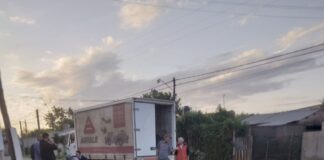 Reparan caño de agua maestra en Barrio San Martín