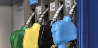 YPF, Shell y Axion aumentaron 7,6% los combustibles en todo el país