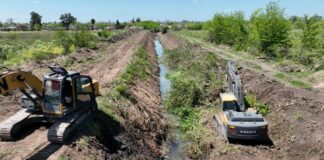Avanza la limpieza del Canal de calle 16