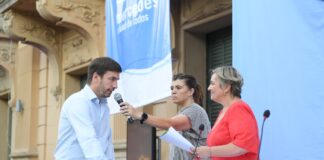 Ustarroz asumió su nuevo mandato como intendente