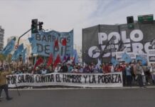 El Gobierno habilitó la línea 134 para que beneficiarios de planes sociales denuncien amenazas de los dirigentes piqueteros