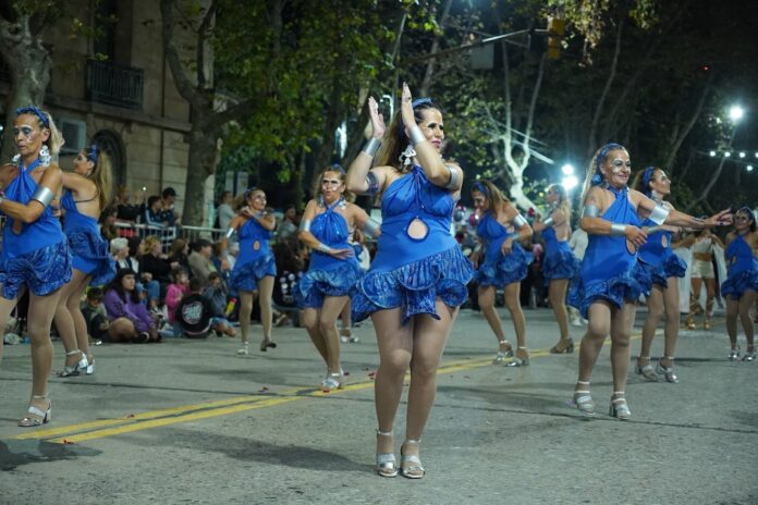 CARNAVAL 4
