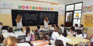 Algunos trabajadores bonaerenses recibirán un bono educativo