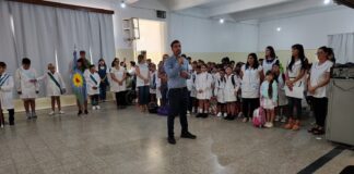 Intendente Ustarroz acompañó el inicio de clases en varias instituciones