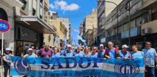 Gremios docentes anunciaron un paro nacional