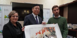 Ustarroz recibió a delegación china de la ciudad de Aba y Qiang