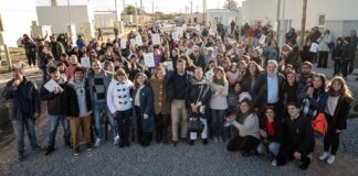Ustarroz entregó 61 viviendas a felices familias mercedinas