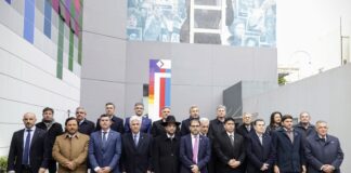 Kicillof participó del Encuentro Federal por la Memoria en la AMIA