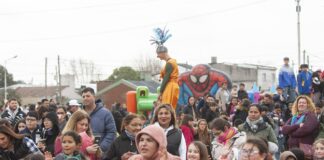 Las familias dijeron presente en el festejo del día de la niñez en la trocha