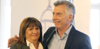 La ministra de Seguridad Nacional cuestionó al líder de Pro, quien apoyó el veto presidencial al proyecto sobre jubilaciones.