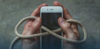 La Defensoría lanzó una encuesta sobre cómo usamos el teléfono