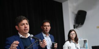 La Provincia entregó viviendas a familias de Tres Lomas