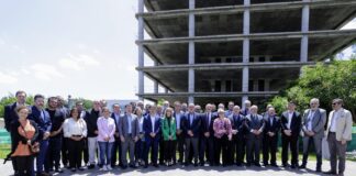 Kicillof firmó convenios con universidades para reactivar obras paralizadas por el Gobierno nacional