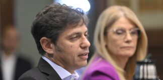 Kicillof: “Ante el plan de privatizar Aerolíneas, vamos a trabajar con el resto de las provincias y los trabajadores para evitar el desguace de nuestra línea de bandera”