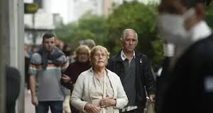 Oficializaron el bono para jubilados de marzo