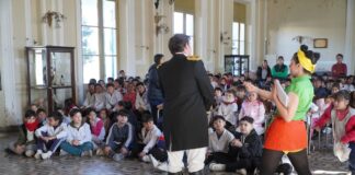 La historia también se aprende desde el teatro